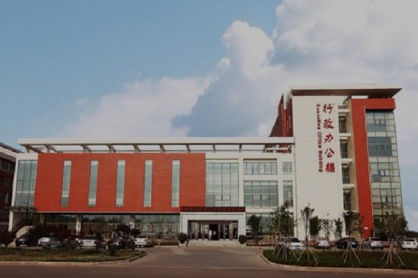 山東醫學高等專科學校樓宇智能化係統項目。